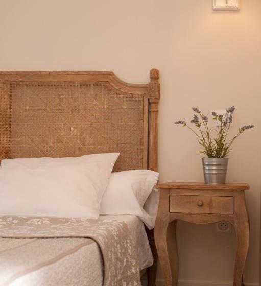 استودیو استاندارد با تراس, La Villa Dupont D Avignon