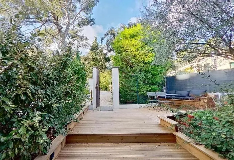 ドゥプレックスルーム, La Villa Dupont D Avignon