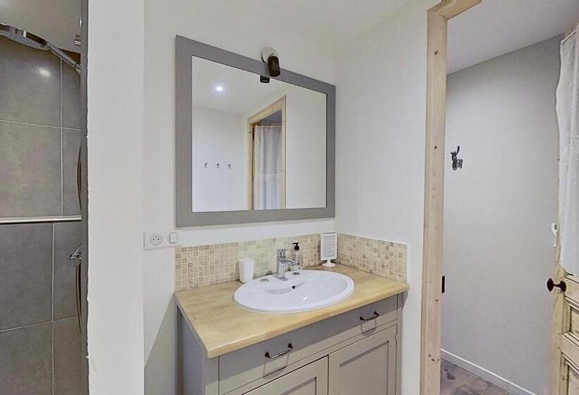 اتاق دوبلکس, La Villa Dupont D Avignon