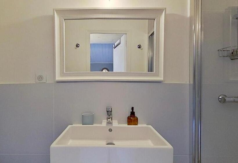 اتاق دوبلکس, La Villa Dupont D Avignon