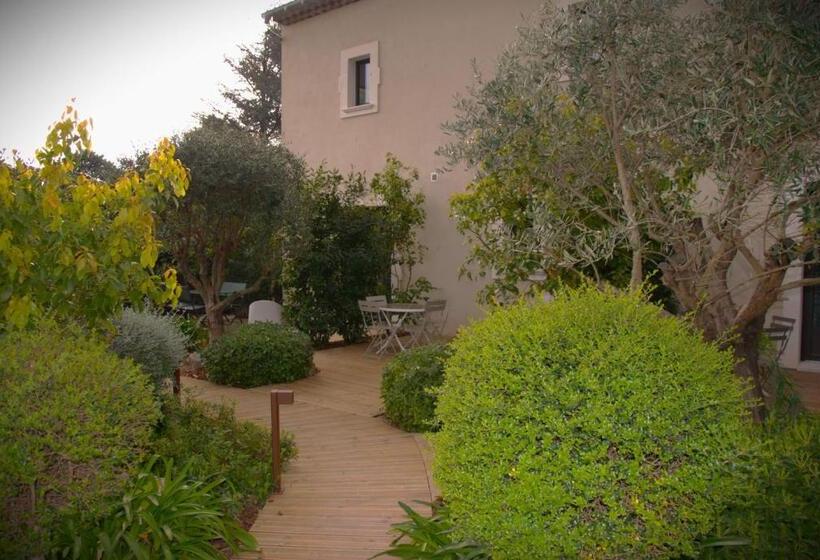 آپارتمان 1 خوابه با تراس, La Villa Dupont D Avignon