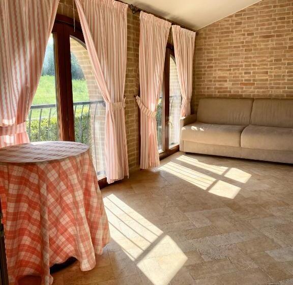 شقة ديلوكس غرفتين نوم مطلة على البحر, Cumana Blu Apartments