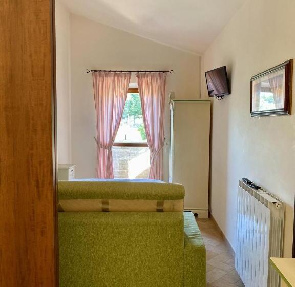 شقة ديلوكس غرفتين نوم مطلة على البحر, Cumana Blu Apartments