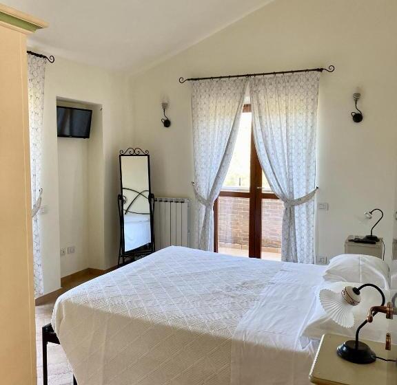 شقة ديلوكس غرفتين نوم مطلة على البحر, Cumana Blu Apartments