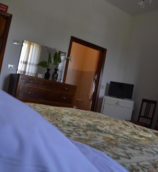 غرفة كلاسيكية مع بلكونة, Affittacamere La Fornace