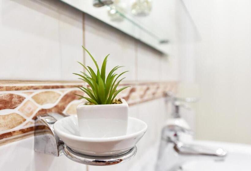 اتاق استاندارد, Jugend With Self Check In