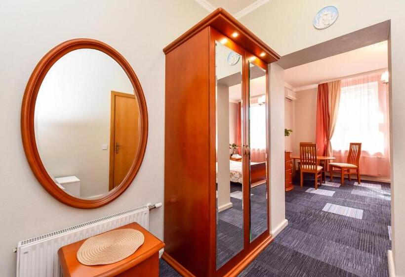 اتاق استاندارد, Jugend With Self Check In