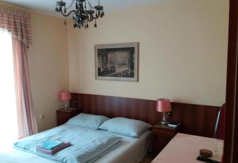 Номер Стандарт, Apartmány Sedmikráska