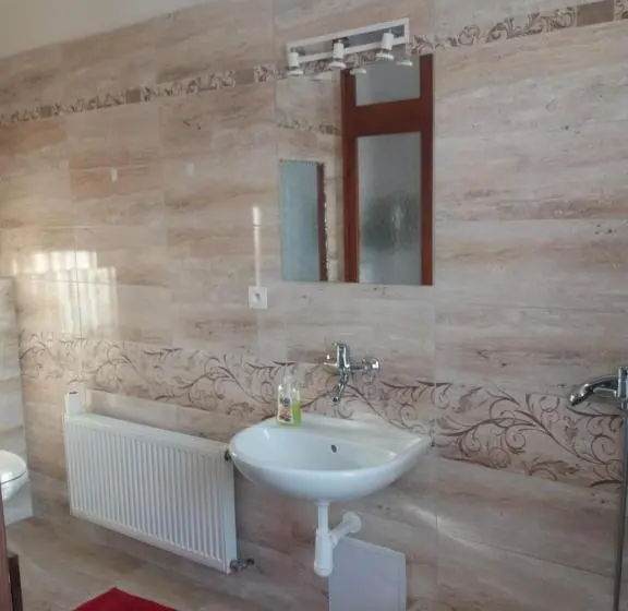 １ベッドルームアパートメント, Apartmány Sedmikráska