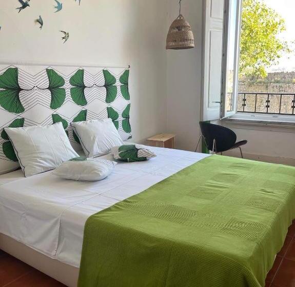 اتاق استاندارد, Peniche Hostel