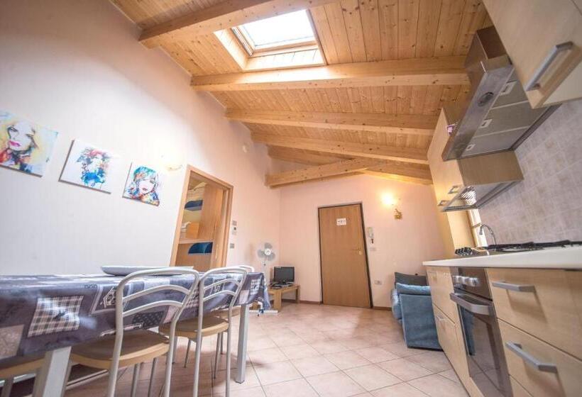 ペントハウス2ベッドルームアパート, Sweet Spot