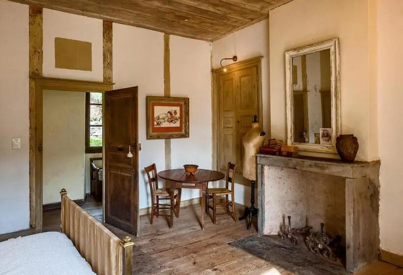 スタンダードルーム, La Grande Maison á Chanteuges