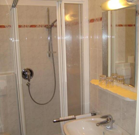 غرفة قياسية فردية, Garni Olympia