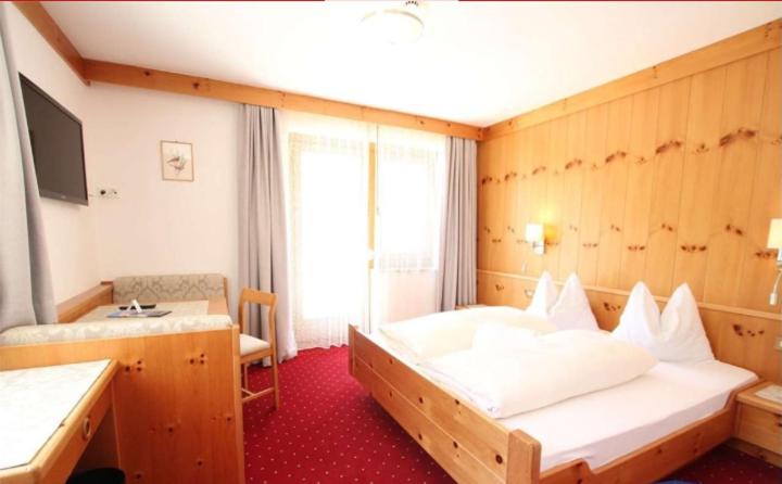 غرفة قياسية, Garni Olympia