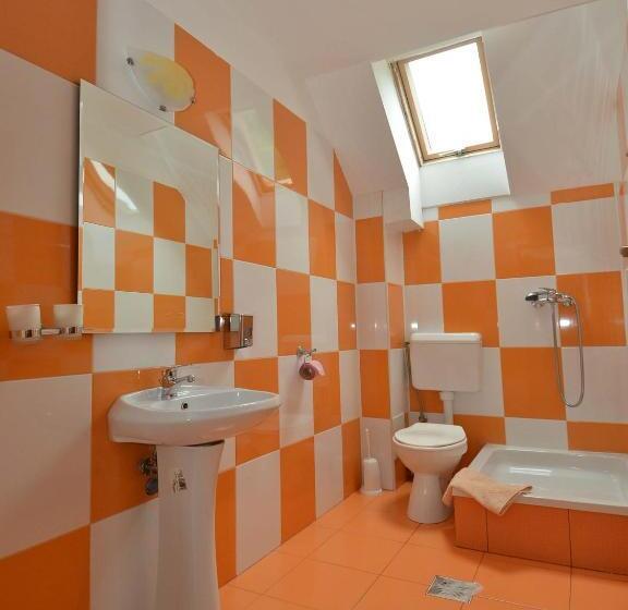 Номер Стандарт с Балконом, Pensiunea Marina