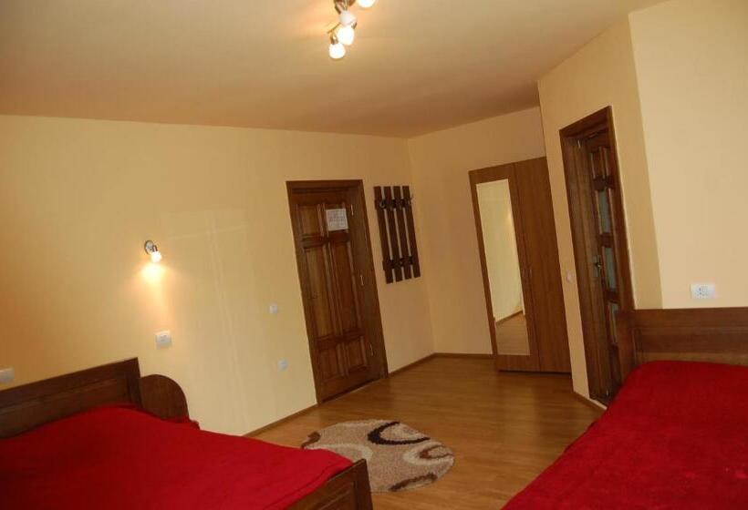 ファミリールーム, Pensiunea Sarah Bran