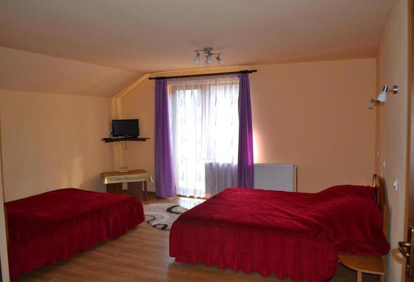 ファミリールーム, Pensiunea Sarah Bran