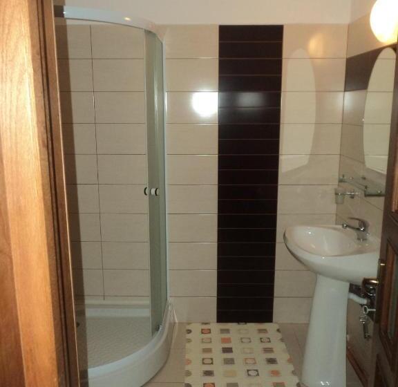 ファミリールーム, Pensiunea Sarah Bran