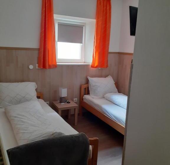 דירת שני חדרים, Zirnberg Appartements