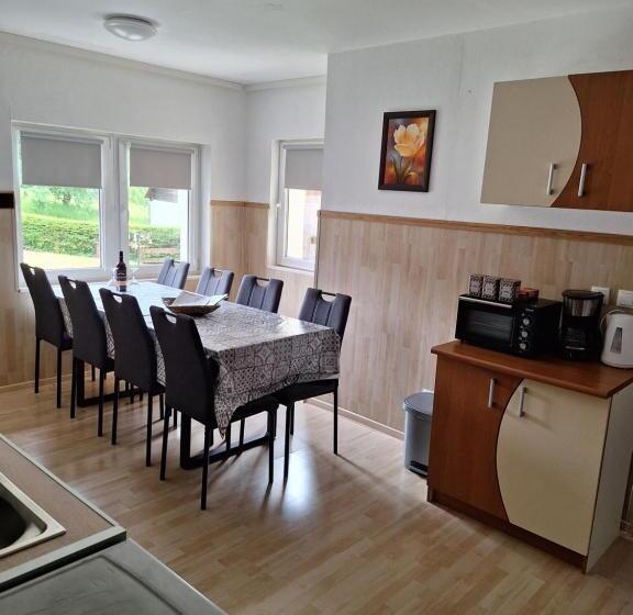 דירת חדר, Zirnberg Appartements