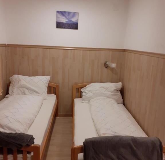 דירת חדר, Zirnberg Appartements