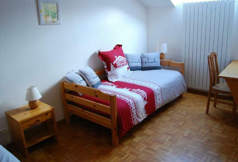 Номер Стандарт Трехместный, Chambre D Hôtes Kieffer Le Grand Bienfaisy