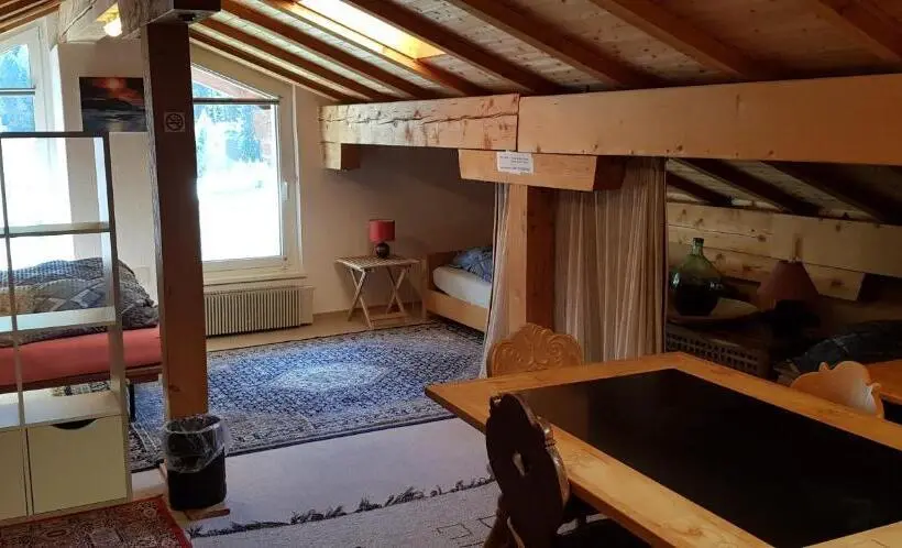 Escritório Estándar, B&b St Moritz