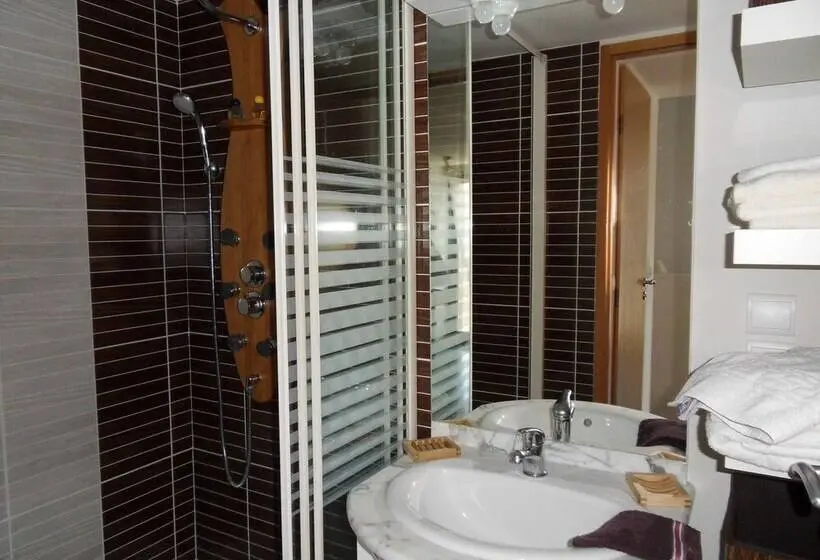 Standard room with outdoor bath, Le Jardin D Ivana B&b Avec Piscine Chauffée