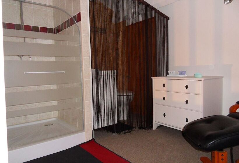 ドゥプレックスルーム, Le Jardin D Ivana B&b Avec Piscine Chauffée