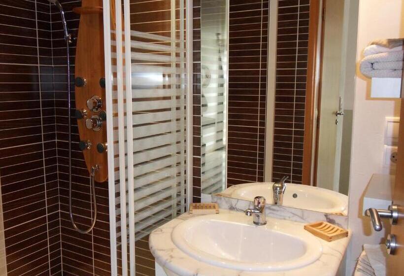 Standard room with outdoor bath, Le Jardin D Ivana B&b Avec Piscine Chauffée