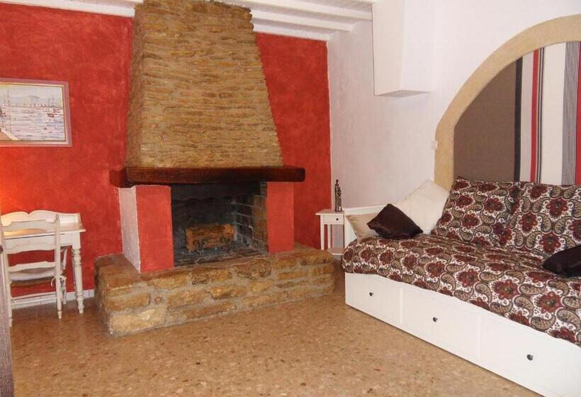 Люкс с гидромассажем, Le Jardin D Ivana B&b Avec Piscine Chauffée