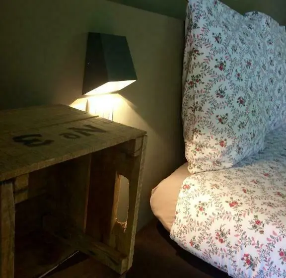 スタンダードルーム, Une Sieste En Luberon