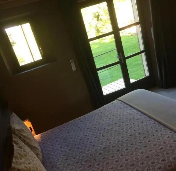 スタンダードルーム, Une Sieste En Luberon