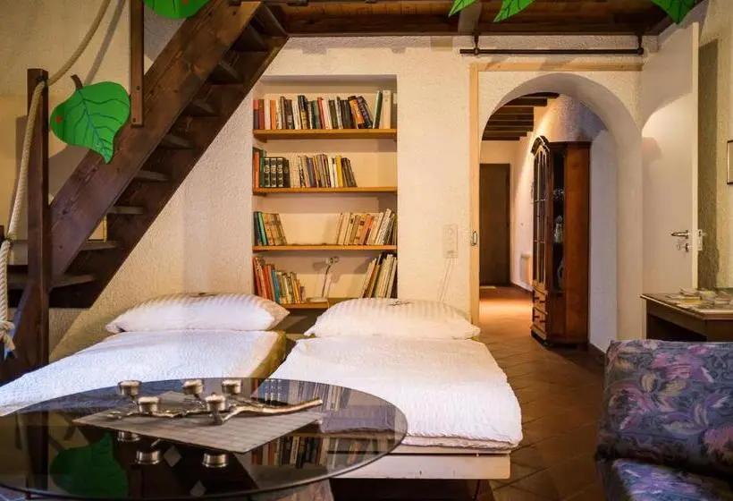 バス共有のスタンダードルーム, Charming B&b And Osteria La Crisalide