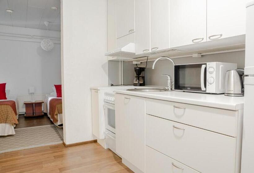 테라스가 있는 2 베드룸 아파트, Kajaani