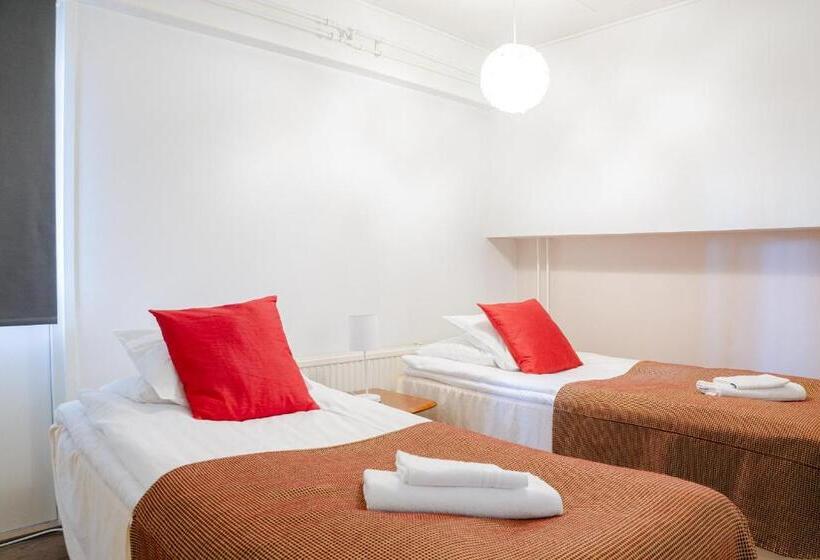 테라스가 있는 2 베드룸 아파트, Kajaani