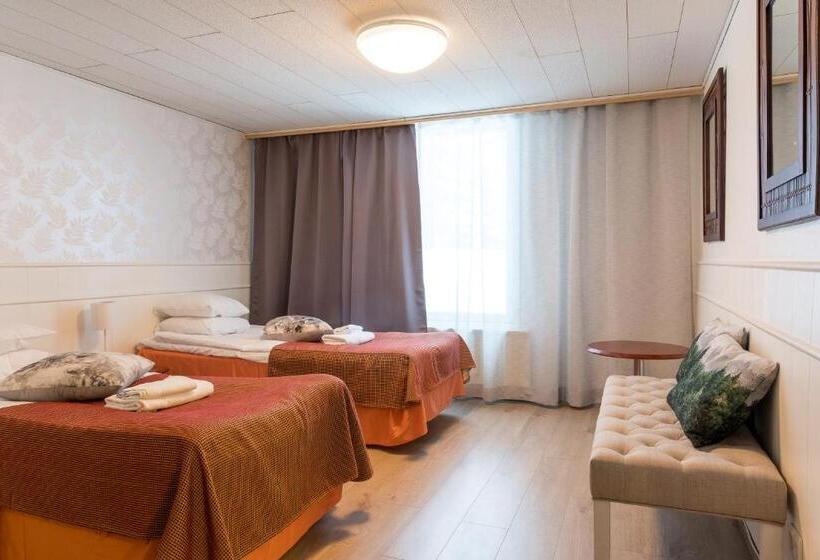 테라스가 있는 2 베드룸 아파트, Kajaani