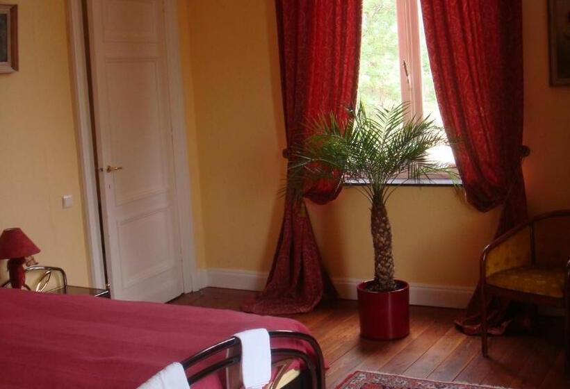 סוויטת 3 חדרי שינה, Chateau Neufays