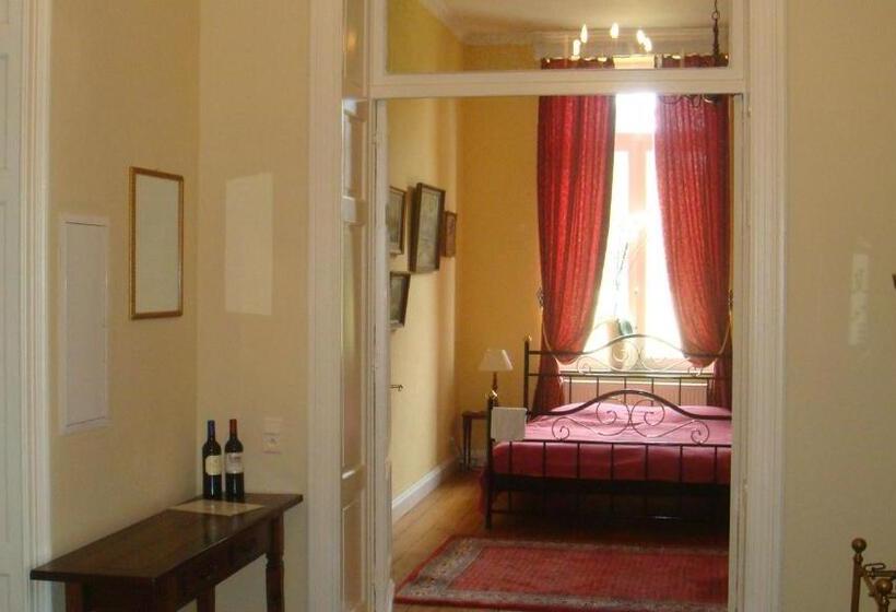 Люкс 3 Спальни, Chateau Neufays