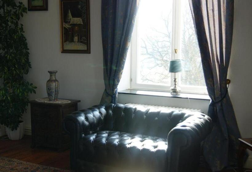 ２ベッドスイートルーム, Chateau Neufays