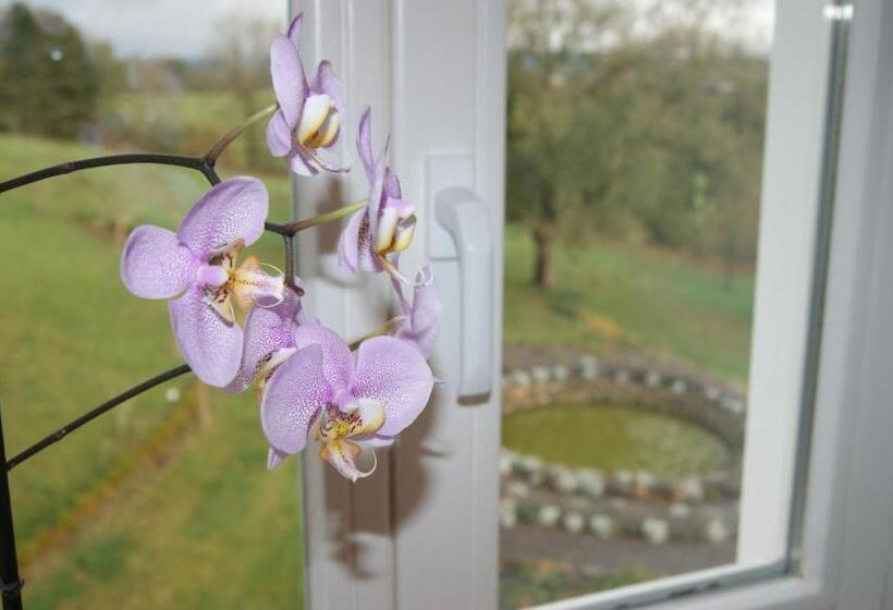 סוויטת 2 חדרי שינה, Chateau Neufays