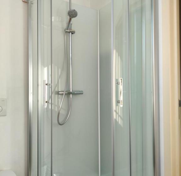 家庭间, Gastenverblijf De Arend