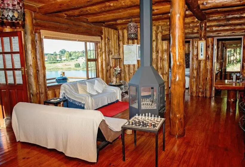 スタンダードシングルルーム, Stanford Lake Lodge