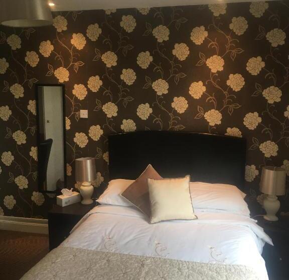 غرفة قياسية, The Astor