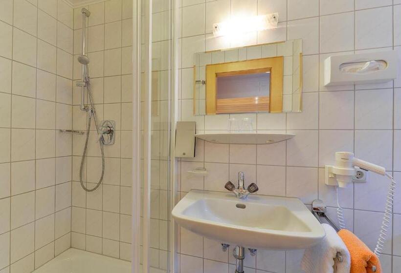 标准间, Stockingers Guest House