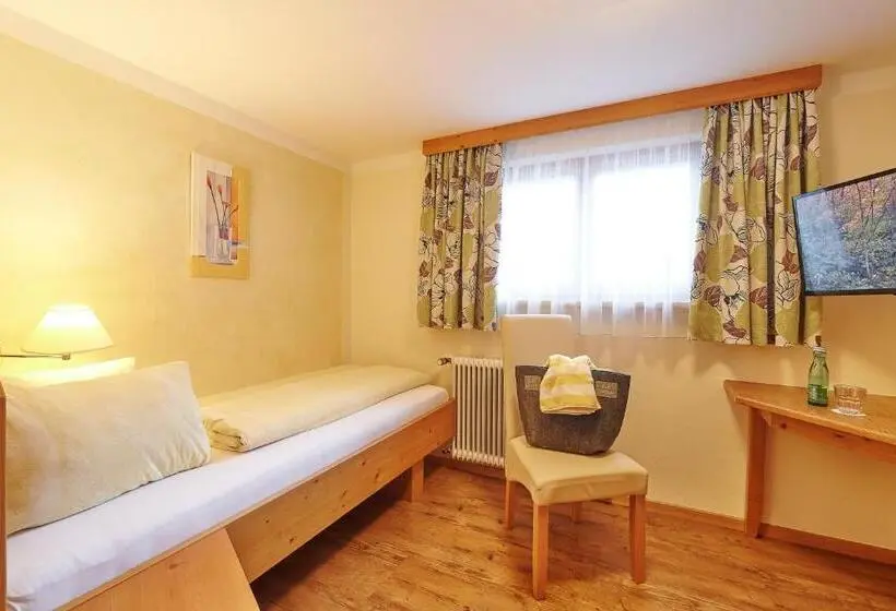 スタンダードシングルルーム, Stockingers Guest House
