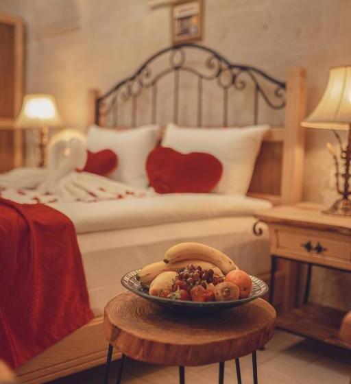 带大床的套房, Rose Valley