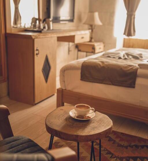 小型套房带阳台, Rose Valley