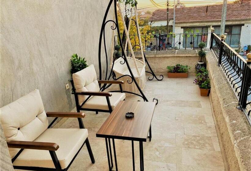 小型套房带阳台, Rose Valley