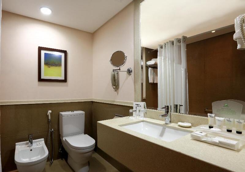 جناح سرير كينج, Holiday Inn Express Hotel & Suites Texarkana East, An Ihg